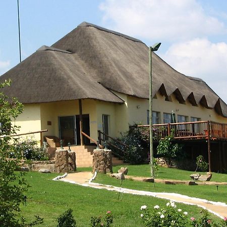 The Nutbush Boma Lodge Hekpoort Exterior photo