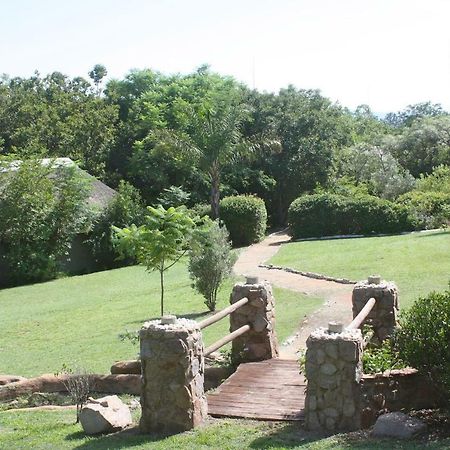 The Nutbush Boma Lodge Hekpoort Exterior photo